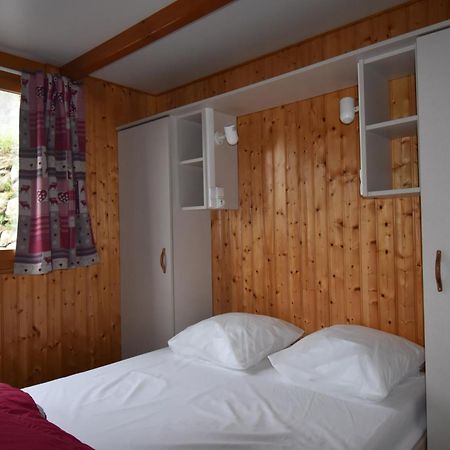 Camping Plein Soleil Lourdes Eksteriør bilde